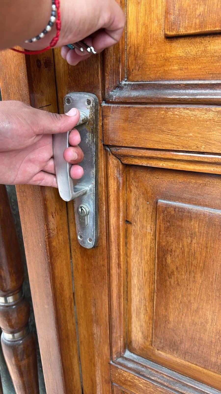 CERRAJERO 24 HORAS A DOMICILIO ALO CHAPAS Y LLAVES
